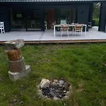 Дом отдыха Newly Renovated Family Vacation Нюкёбинг-Сьелланн