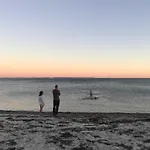Newly Renovated Family Vacation *