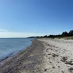 Newly Renovated Family Vacation *