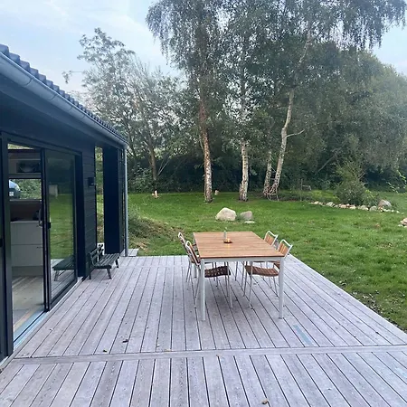 Newly Renovated Family Vacation Дом отдыха *