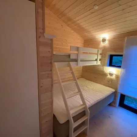 Newly Renovated Family Vacation *