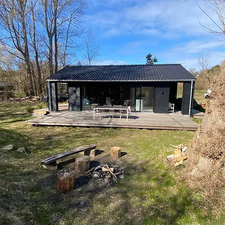 Newly Renovated Family Vacation Feriehus